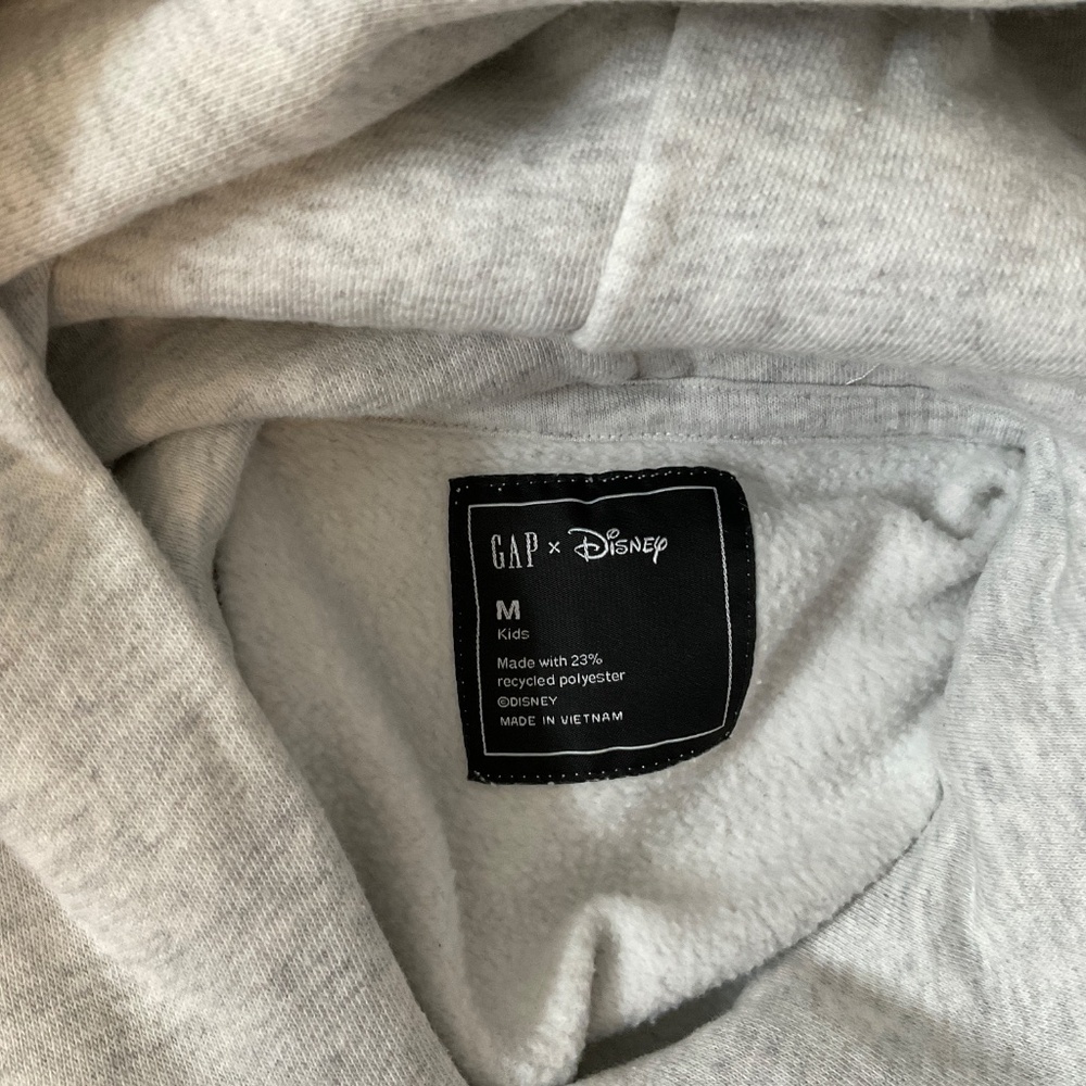 Official Gap x Disney Kids unisex soft hoodie. - Picture 2 of 3
